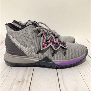 Nike Kyrie 5 GS Graffiti Atmosphere Grey Purple